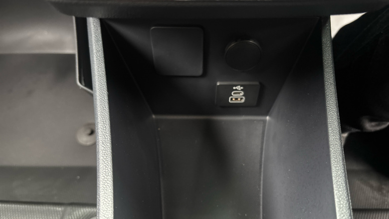 Ford Transit Courier E-Transit Courier 100kW 43kWh Trend Van Auto